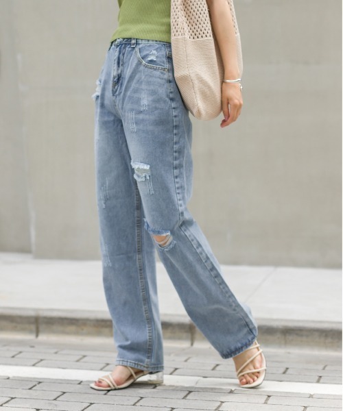 SpRay（スプレイ）の「ブロークンデニムストレートパンツ（デニムパンツ・レディース・ライトブルー/ブラック・SMALL/LARGE/MEDIUM）」の10枚目の写真