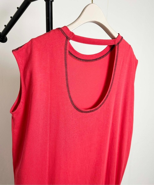 Meli rich（メリーリッチ）の「バックオープンステッチデザインワンピース（ワンピース・レディース・オフホワイト/ベージュ/ネイビー/レッド・MEDIUM）」の9枚目の写真