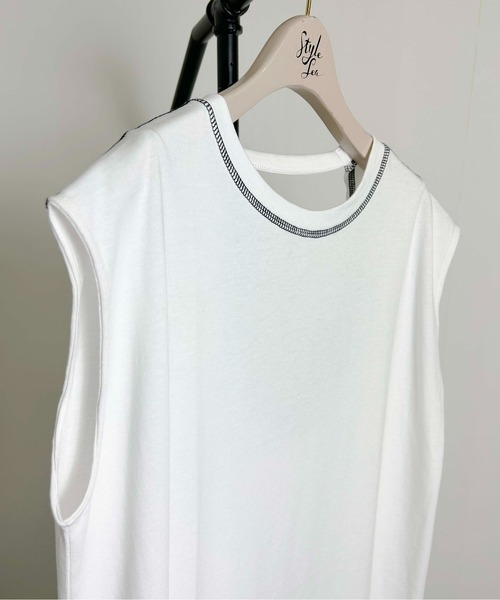 Meli rich（メリーリッチ）の「バックオープンステッチデザインワンピース（ワンピース・レディース・オフホワイト/ベージュ/ネイビー/レッド・MEDIUM）」の11枚目の写真