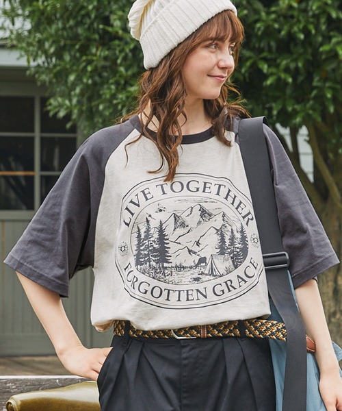 MONO-MART LADY'S(モノマートレディース)の「フォレストグラフィックスーベニアラグランTシャツ(Tシャツ/カットソー・レディース・チャコール/グリーン/ネイビー・FREE)」の14枚目の写真