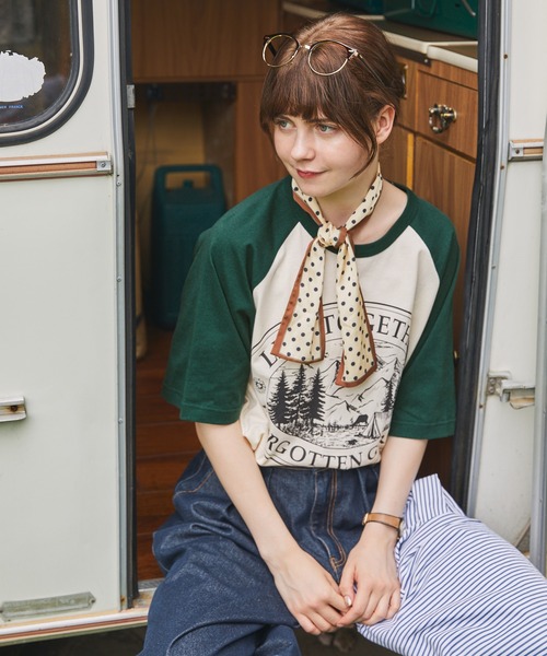 MONO-MART LADY'S(モノマートレディース)の「フォレストグラフィックスーベニアラグランTシャツ(Tシャツ/カットソー・レディース・チャコール/グリーン/ネイビー・FREE)」の9枚目の写真