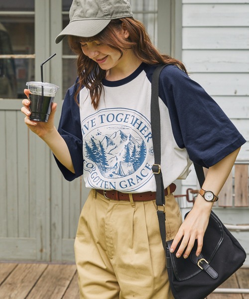 MONO-MART LADY'S(モノマートレディース)の「フォレストグラフィックスーベニアラグランTシャツ(Tシャツ/カットソー・レディース・チャコール/グリーン/ネイビー・FREE)」の18枚目の写真