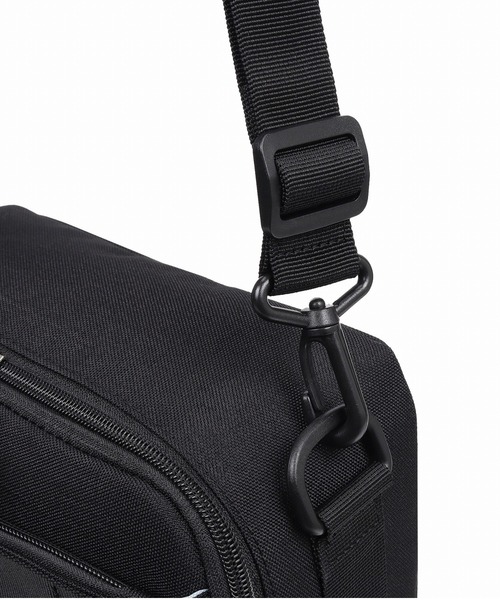 World Traveler(ワールドトラベラー)の「World Traveler(ワールドトラベラー) ショルダーバッグ ルトン A4サイズ収納可 13.3inchPC収納 No.17251(ショルダーバッグ・メンズ・ネイビー/ブラック/カーキ・FREE)」の7枚目の写真