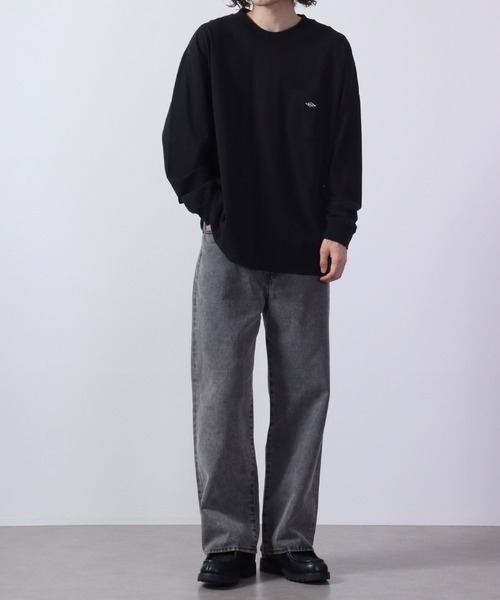 BALL(ボール)の「BALL ヘビーウェイトポケ付きロングスリーブBIGTシャツ(Tシャツ/カットソー・メンズ・ホワイト/オフホワイト/モカ/ブルー/ブラック×レッド/チャコール/ブラック×ブラック・M/L/LL/S)」の11枚目の写真
