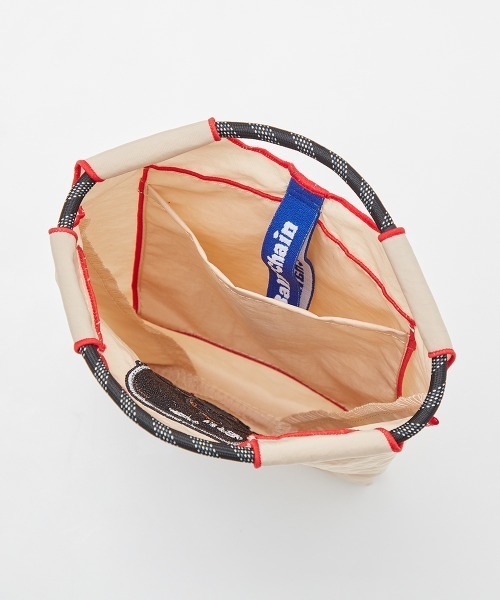 DOUBLE STANDARD CLOTHING（ダブルスタンダードクロージング）の「Ball&Chain / スマホ×ベアショルダーバッグ（ショルダーバッグ・レディース・ベージュ・FREE）」の3枚目の写真