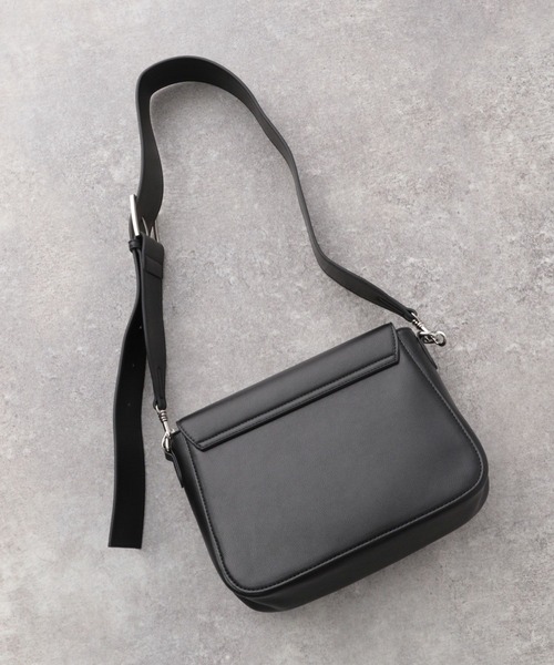 RAGEBLUE（レイジブルー）の「シンセティックレザー/ショルダーバック（ショルダーバッグ・レディース・ブラック/ネイビー/ホワイト・FREE）」の14枚目の写真