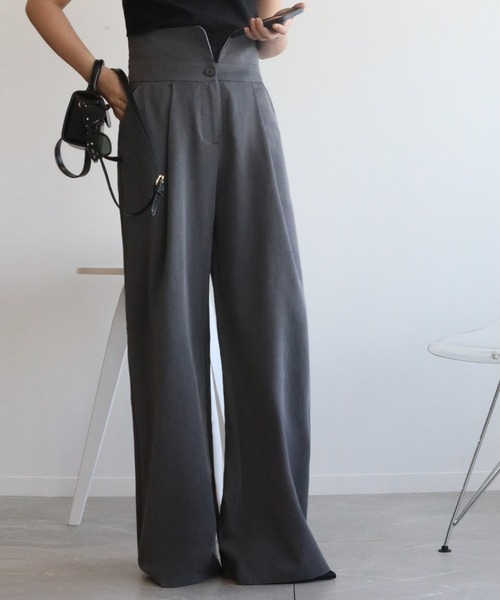 aimoha(アイモハ)の「【aimohaオリジナル】2WAY サロペット タック入りワイドスラックス(スラックス・レディース・ダークグレー/ブラウン/ブラック・SMALL/MEDIUM/X-LARGE/LARGE)」の3枚目の写真