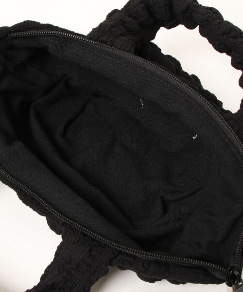 VIBGYOR Women(ヴィブジョー ウィメン)の「【float】ポコポコ ポップコーン ミニトートバッグサブバッグ 【7色展開】 (チャック付き)(トートバッグ・レディース・オフホワイト/ラベンダー/ミント/ブラック/サックスブルー/ライトピンク/マスタード・FREE)」の12枚目の写真