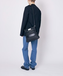 【MAISON MARGIELA】Soft 5AC ショルダーバッグ 送関込み Maison Margiela Soft 5AC ショルダーバッグ | ブラック