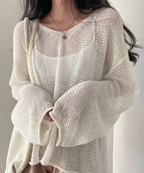 COCOMOMO（ココモモ）の「ゆるVネック メッシュ ローゲージ ルーズニット（ニット/セーター・レディース・ベージュ/ブラック/ホワイト/グリーン・FREE）」の2枚目の写真
