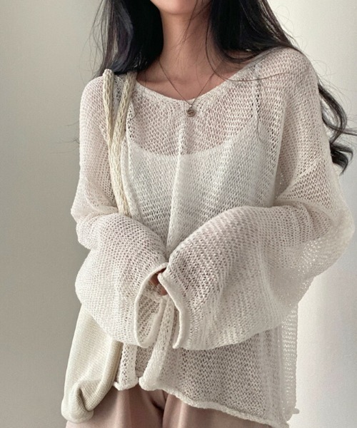 COCOMOMO（ココモモ）の「ゆるVネック メッシュ ローゲージ ルーズニット（ニット/セーター・レディース・ベージュ/ブラック/ホワイト/グリーン・FREE）」の6枚目の写真