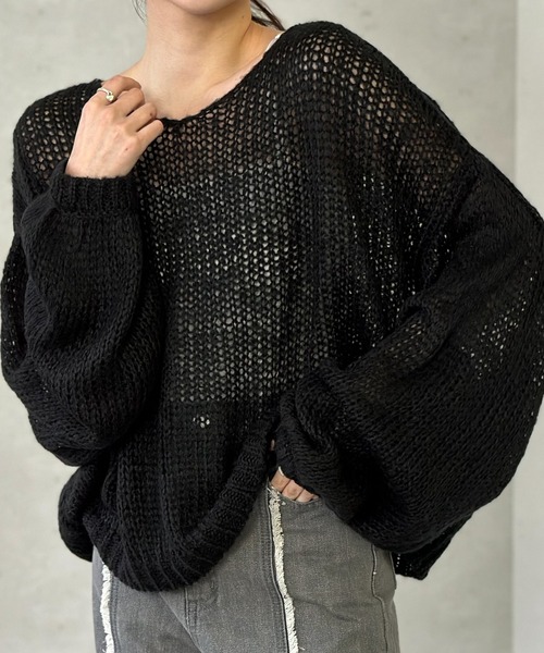 Per sist ence（パーシエンス）の「【新色入荷】透かし編みクロップドプルオーバー（ニット/セーター・レディース・ブラック/アイボリー/ブルー/チャコールグレー/グレー/ピンク/レッド/杢グレー/オリーブ/オレンジ・FREE）」の3枚目の写真