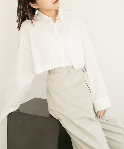 KBF（ケイビーエフ）の「クロップドショートシャツ（シャツ/ブラウス・レディース・ピンク/ライトブルー/オフホワイト・ONE）」の16枚目の写真
