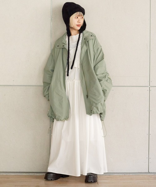 w closet（ダブルクローゼット）の「【2WAY】ナイロンモンスターコート（ミリタリージャケット・レディース・アイボリー/ライトカーキ/ブラック/ライトベージュ・FREE）」の20枚目の写真