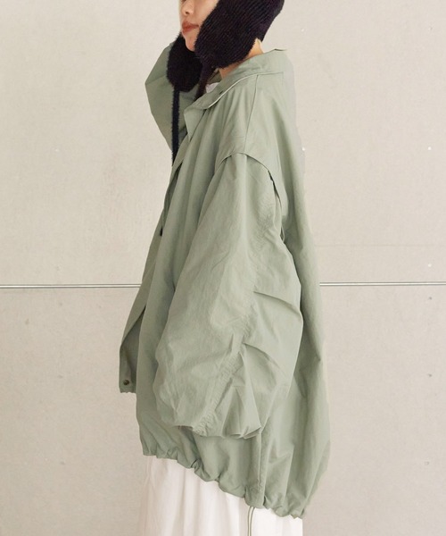w closet（ダブルクローゼット）の「【2WAY】ナイロンモンスターコート（ミリタリージャケット・レディース・アイボリー/ライトカーキ/ブラック/ライトベージュ・FREE）」の22枚目の写真