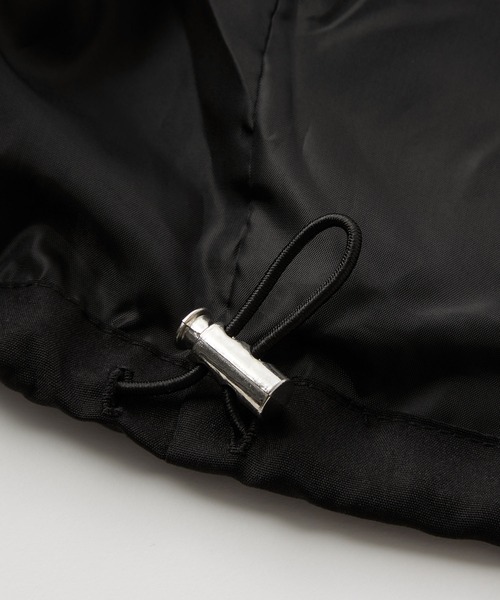 BASQUE magenta（バスクマゼンタ）の「ビッグシルエット配色切替トラックジップブルゾン（ブルゾン・メンズ・ブラック/ベージュ・FREE）」の21枚目の写真