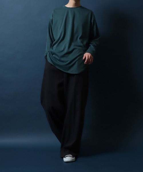ANPAS（アンパス）の「Round Hem Oversized Layered T-shirt/ラウンドヘム オーバーサイズ レイヤード Tシャツ（Tシャツ/カットソー・メンズ・ホワイト×ブラック/ブラック×ホワイト/ブルー/グリーン/グレー/ホワイト/ブラック・M/L/LL）」の12枚目の写真