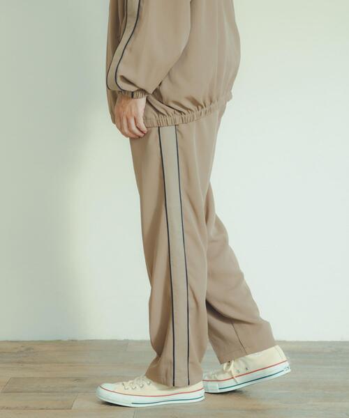 ITEMS URBANRESEARCH（アイテムズ アーバンリサーチ）の「Track Pants（その他パンツ・メンズ・ブラウン/ブラック・LARGE/MEDIUM）」の5枚目の写真