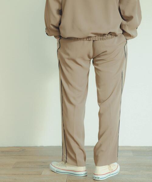 ITEMS URBANRESEARCH（アイテムズ アーバンリサーチ）の「Track Pants（その他パンツ・メンズ・ブラウン/ブラック・LARGE/MEDIUM）」の6枚目の写真