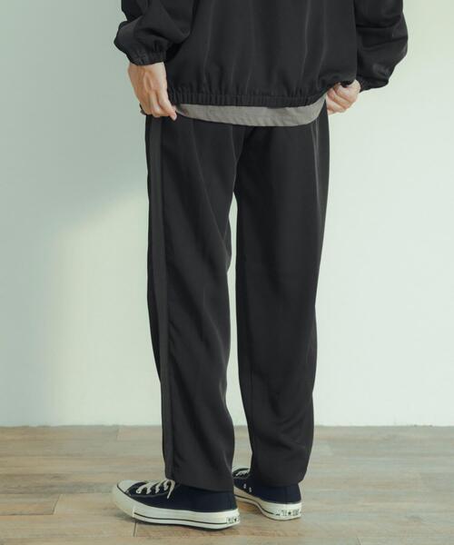 ITEMS URBANRESEARCH（アイテムズ アーバンリサーチ）の「Track Pants（その他パンツ・メンズ・ブラウン/ブラック・LARGE/MEDIUM）」の14枚目の写真