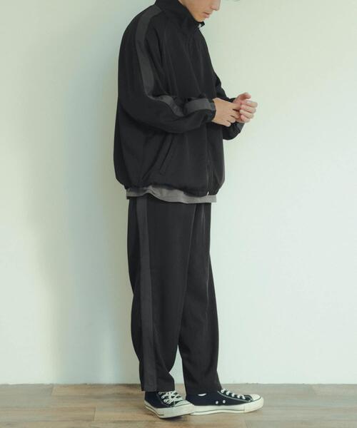 ITEMS URBANRESEARCH（アイテムズ アーバンリサーチ）の「Track Pants（その他パンツ・メンズ・ブラウン/ブラック・LARGE/MEDIUM）」の15枚目の写真