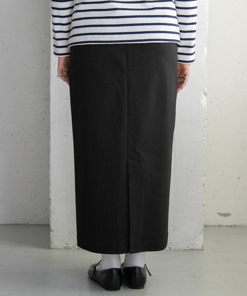 FORK&SPOON（フォークアンドスプーン）の「『防シワ』『イージーケア』FORK&SPOON　ideal stretch ストレートスカート（スカート・レディース・チェック/ブラック・1/2）」の11枚目の写真