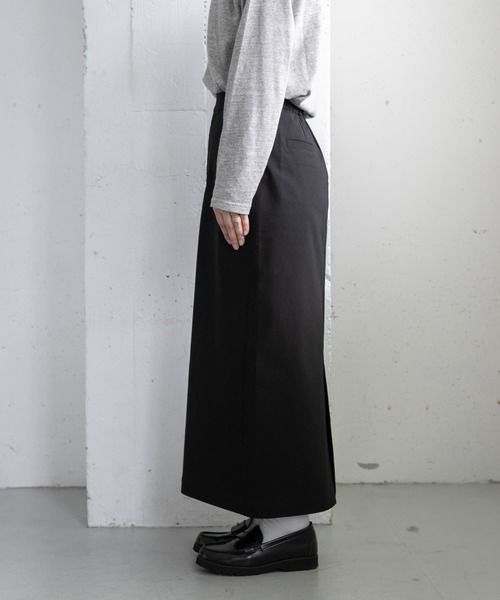 FORK&SPOON（フォークアンドスプーン）の「『防シワ』『イージーケア』FORK&SPOON　ideal stretch ストレートスカート（スカート・レディース・チェック/ブラック・1/2）」の13枚目の写真