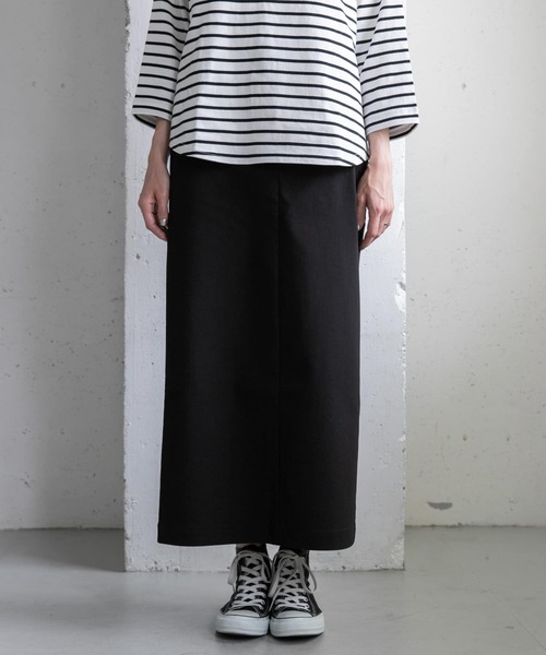 FORK&SPOON（フォークアンドスプーン）の「『防シワ』『イージーケア』FORK&SPOON　ideal stretch ストレートスカート（スカート・レディース・チェック/ブラック・1/2）」の15枚目の写真