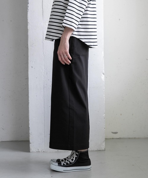 FORK&SPOON（フォークアンドスプーン）の「『防シワ』『イージーケア』FORK&SPOON　ideal stretch ストレートスカート（スカート・レディース・チェック/ブラック・1/2）」の16枚目の写真