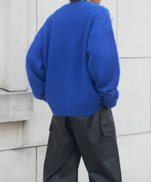 COLONY 2139(コロニートゥーワンスリーナイン)の「モヘアライクシャギーニット(ニット/セーター・メンズ・チャコールグレー/アイボリー/ブルー・LARGE/MEDIUM)」の6枚目の写真