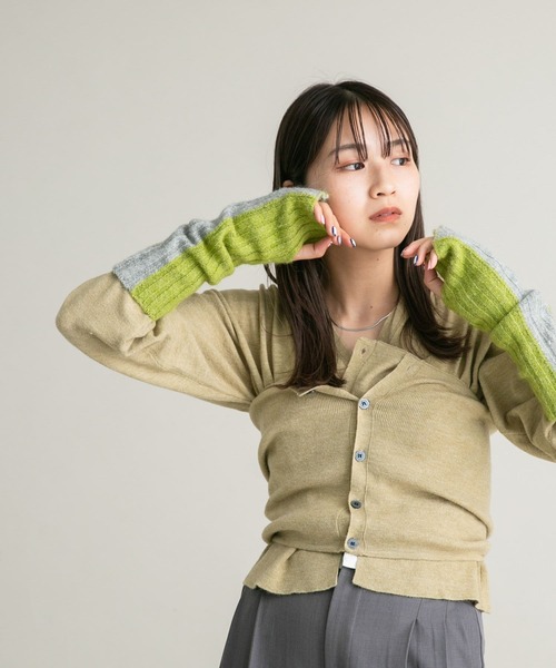 KBF（ケイビーエフ）の「バイカラーリブアームウォーマー（手袋・レディース・ブルー系その他/グレー系その他・ONE）」の7枚目の写真