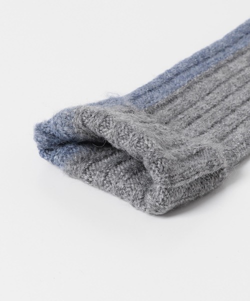 KBF（ケイビーエフ）の「バイカラーリブアームウォーマー（手袋・レディース・ブルー系その他/グレー系その他・ONE）」の17枚目の写真