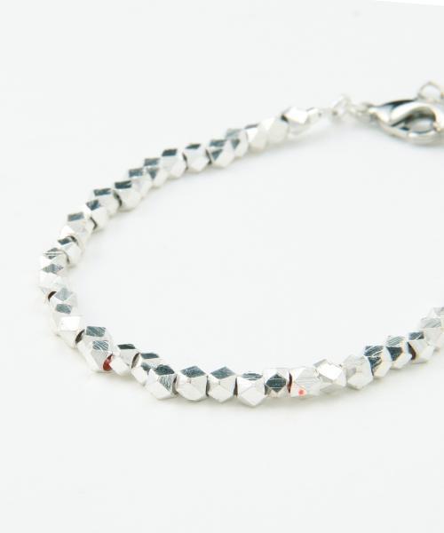 Ray BEAMS（レイビームス）の「SHASHI / ナゲット ブレスレット（ブレスレット・レディース・シルバー/ゴールド・ONE SIZE）」の5枚目の写真