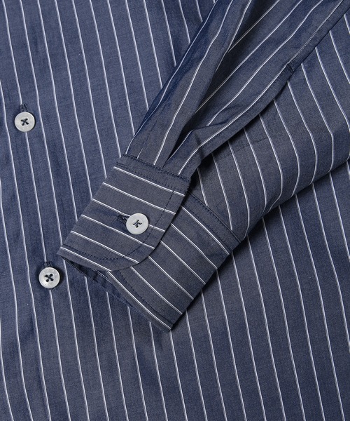 STUDIO.R330(ステュディオ アール スリーサーティー)の「STRIPED SHIRT - BOYFRIEND FIT(シャツ/ブラウス・レディース・グレー/ホワイト/ネイビー・M)」の7枚目の写真