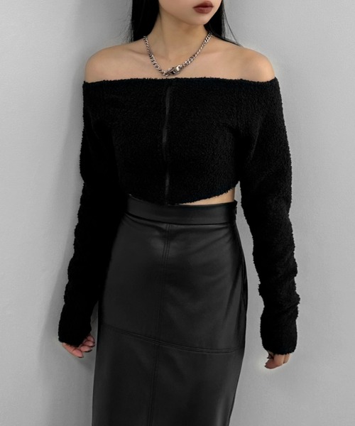 LVEU.（ラブユ.）の「【LVEU.】フロントジップオフショルプードルニットトップス / トップス マイクロフリース フリース オフショル ジップ ファスナー ふわふわ モノトーン ブラック ホワイト アイボリー（Tシャツ/カットソー・レディース・ブラック/アイボリー・FREE）」の17枚目の写真