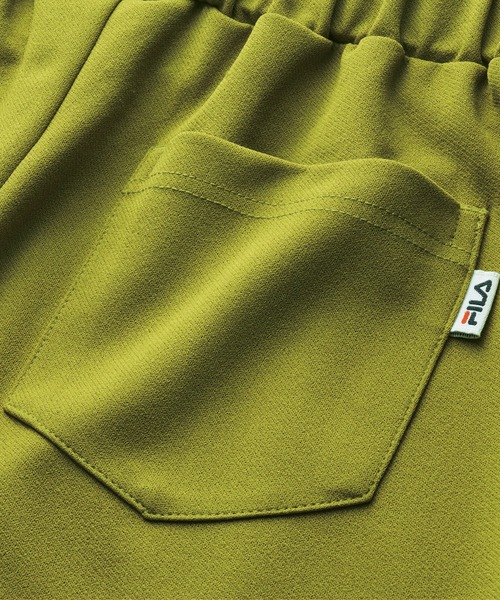BELLUNA PLUS(ベルーナ)の「<FILA>伸びるセミフレアーパンツ(その他パンツ・レディース・ライム/アイボリー/ブラック・MEDIUM/X-LARGE/LARGE)」の5枚目の写真
