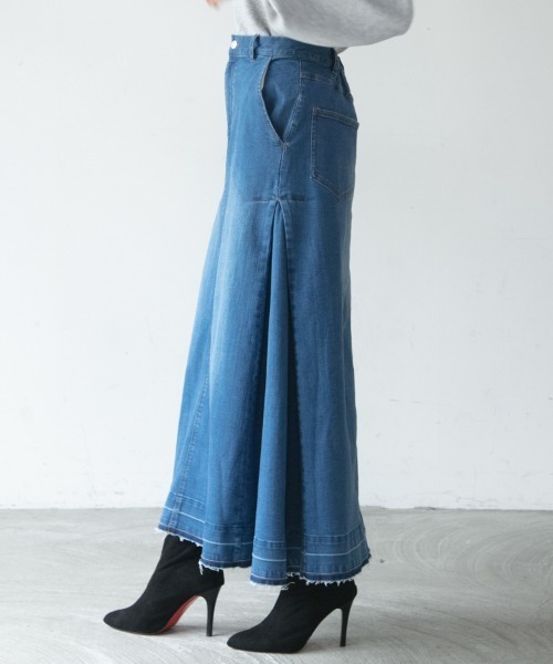 M.deux（エムドゥ）の「～サイド切替デニムロングスカート～（デニムスカート・レディース・ネイビー/ブルー・MEDIUM）」の6枚目の写真