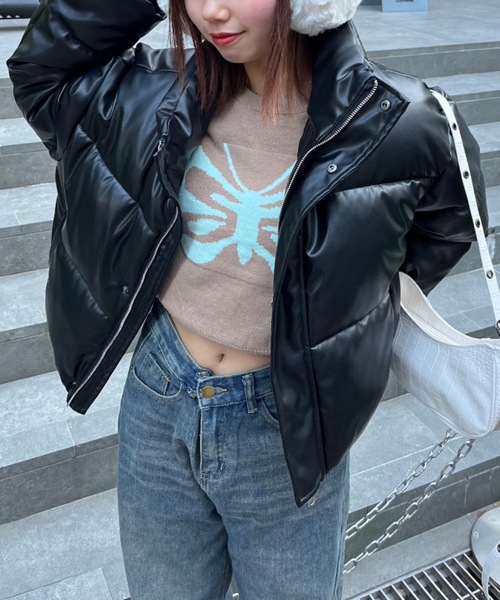 nemne store（ネンネストア）の「【Nefilim】バタフライショートニット（ニット/セーター・レディース・ベージュ/ブラック・フリー）」の2枚目の写真