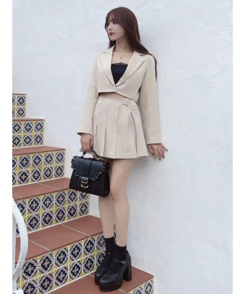 EATME(イートミー)の「プリーツラップミニスカート(セットアップ可能)(スカート・レディース・ブラック/グレー/イエロー/ブルー・SMALL/MEDIUM)」の5枚目の写真