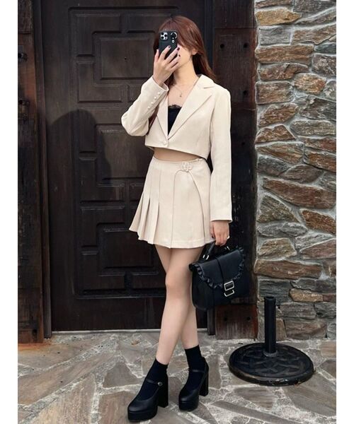 EATME(イートミー)の「プリーツラップミニスカート(セットアップ可能)(スカート・レディース・ブラック/グレー/イエロー/ブルー・SMALL/MEDIUM)」の21枚目の写真