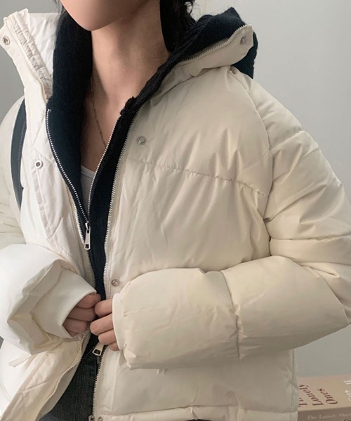 【セール】軽くてあたたか中綿ダウンショートジャケット（ダウンジャケット/コート）｜VIVID LADY（ビビッドレディー）