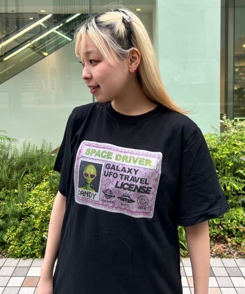 Candy Stripper（キャンディストリッパー）の「SPACE DRIVER Tシャツ（Tシャツ/カットソー・レディース・パープル/オフホワイト/ブラック・1/2/3）」の17枚目の写真