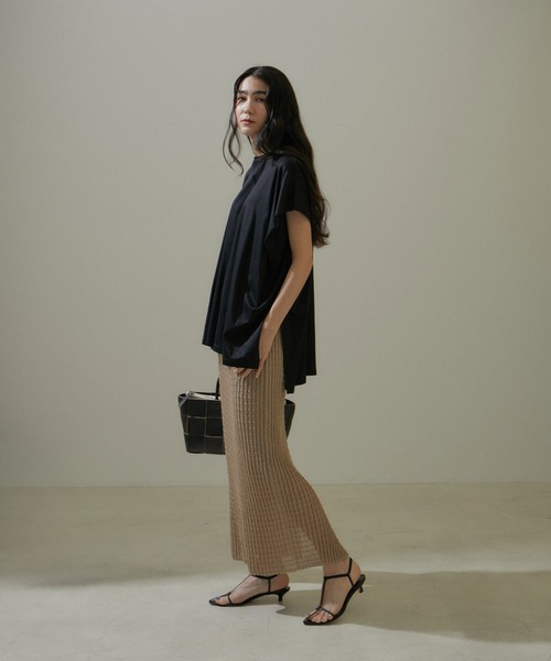 SALON adam et rope'(サロン アダム エ ロペ)の「【雑誌掲載】スムースフロープルオーバー/ビッグTシャツ【接触冷感・UVケア】(Tシャツ/カットソー・レディース・ブラック/ベージュ/ホワイト・FREE)」の7枚目の写真