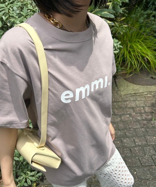 emmi(エミ)の「eco emmiロゴUVカットTシャツ(Tシャツ/カットソー・レディース・ベージュ/ホワイト/チャコールグレー/ブルー・FREE)」の21枚目の写真
