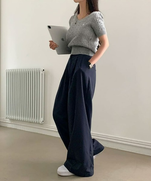 BEIDELLI（ベイデリー）の「[BELLIDE MADE]  ケーブルVネックセミクロップ半袖ニット（ニット/セーター・レディース・スカイブルー/ピンク/イエロー/オートミール/グレー/ネイビー・FREE）」の20枚目の写真