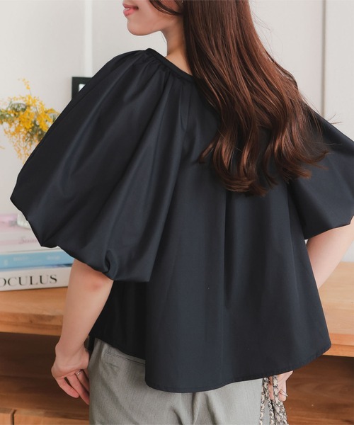 KOBE LETTUCE（コウベレタス）の「前後2wayケープスリーブ風トップス（シャツ/ブラウス・レディース・ブラック/オフホワイト/ブラック系その他・M）」の7枚目の写真