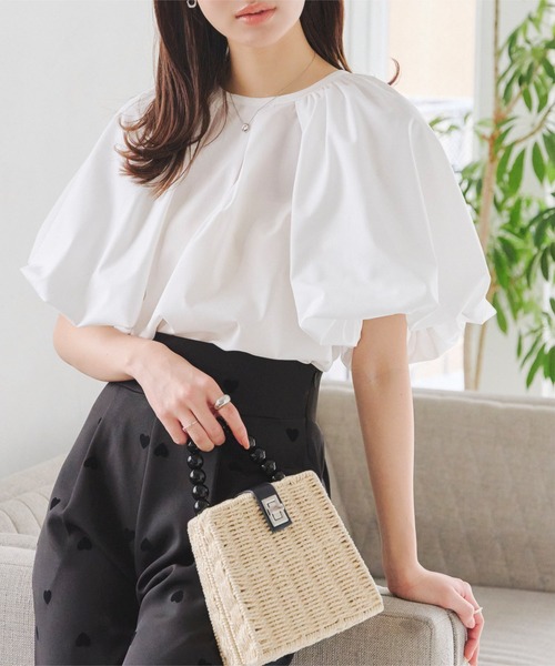 KOBE LETTUCE（コウベレタス）の「前後2wayケープスリーブ風トップス（シャツ/ブラウス・レディース・ブラック/オフホワイト/ブラック系その他・M）」の15枚目の写真