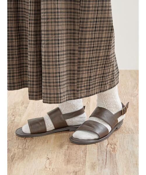 Samansa Mos2（サマンサ モスモス）の「【S/XLサイズ WEB限定】ダブルベルトサンダル（サンダル・レディース・ブラック/ブラウン・S/M/L/XL）」の5枚目の写真