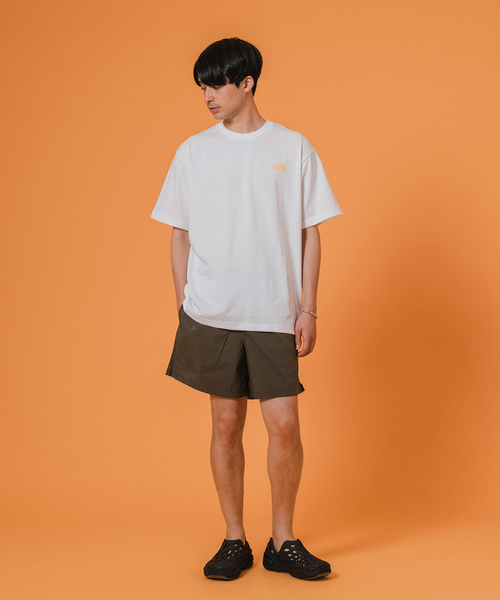 THE NORTH FACE(ザノースフェイス)の「THE NORTH FACE S/S Bandana Square Logo Tee NT32446(Tシャツ/カットソー・メンズ・ホワイト/ライトグレー/ブラック/コバルトブルー・MEDIUM/LARGE/X-LARGE)」の14枚目の写真