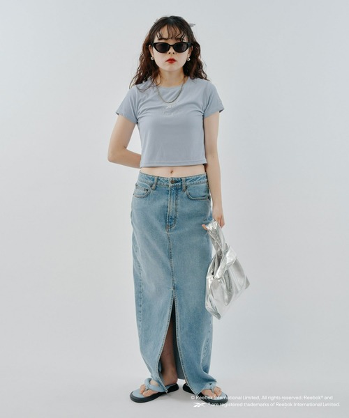 Reebok（リーボック）の「【WEB限定】【Reebok別注】サークルロゴリブミニトップス（Tシャツ/カットソー・レディース・ブラック/ホワイト/スカイブルー・MEDIUM）」の14枚目の写真